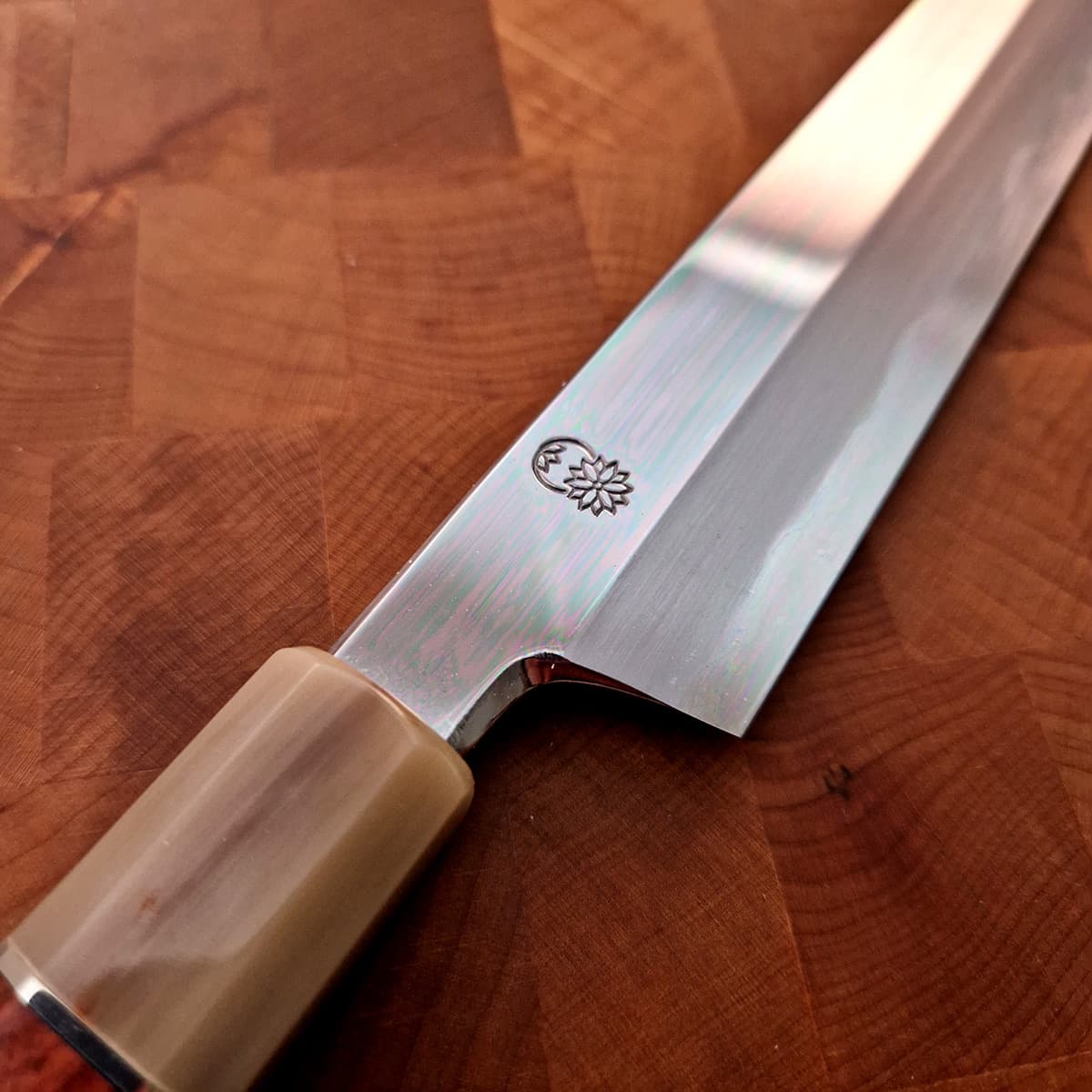 30cm Yanagiba, Mirror Polished, Shirogami II, inkl Saya - SAKAI KIKUMORI bilde 4