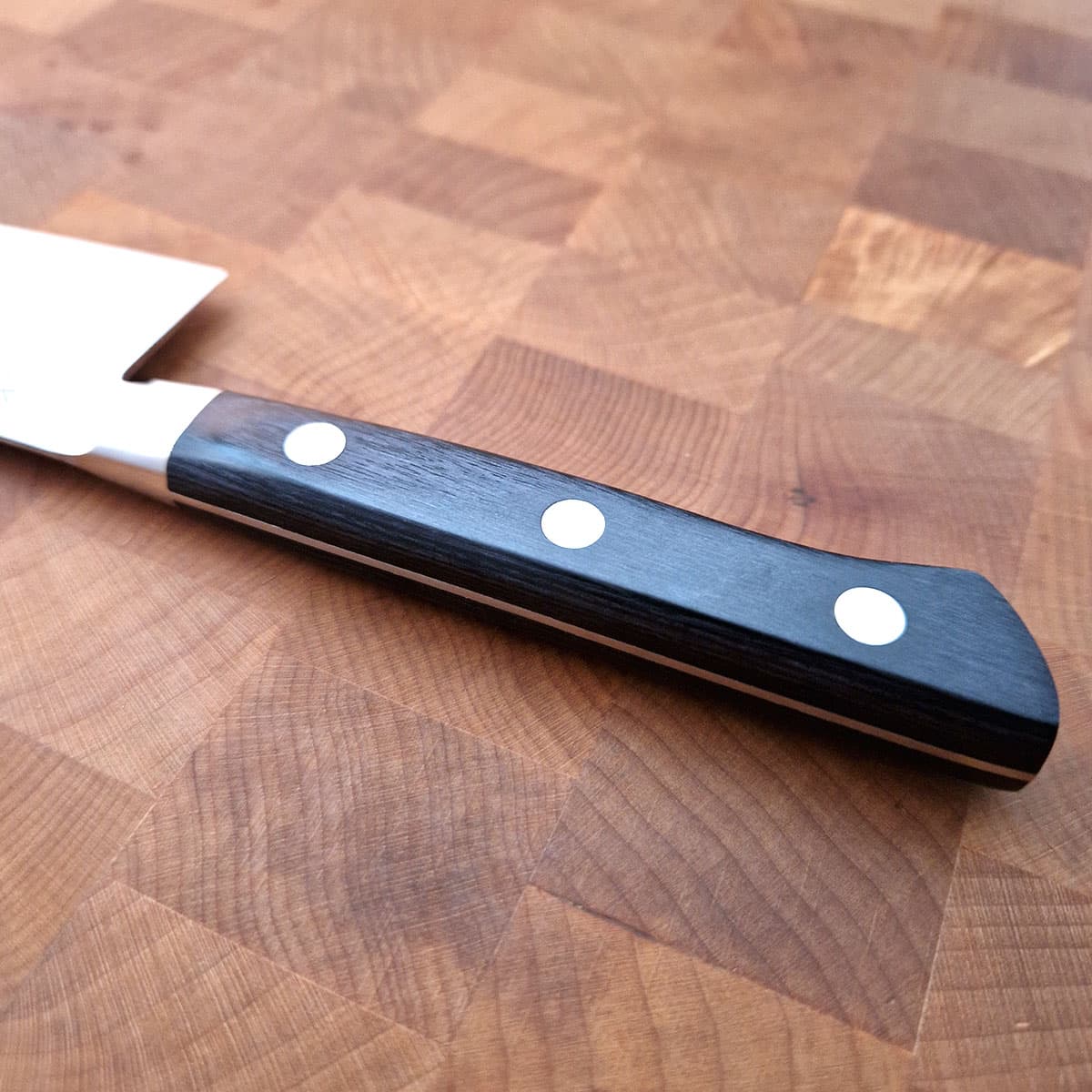 12cm Grønnsakskniv (Ko-Santoku) Nashiji/hamret, V5 - SAKAI KIKUMORI bilde 4