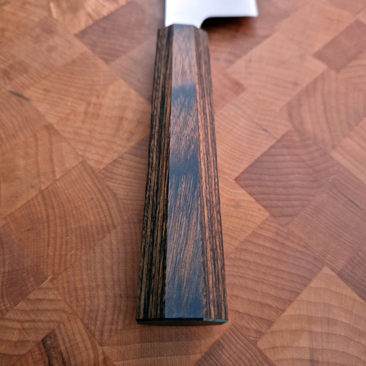 20cm Kokkekniv - YAXELL HANA bilde 3