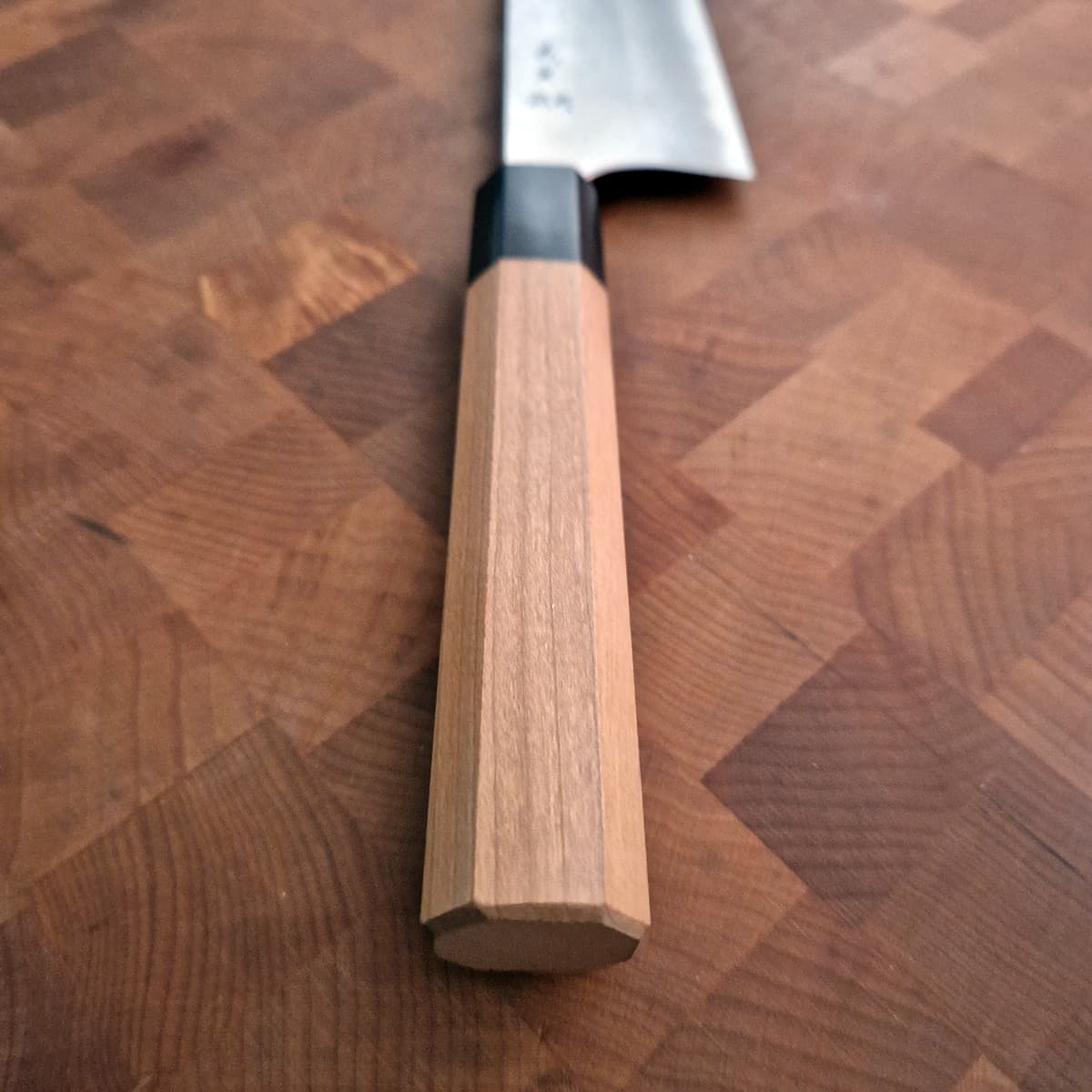 24cm Kokkekniv Nashiji, Super Aogami - YOSHIMI KATO bilde 3