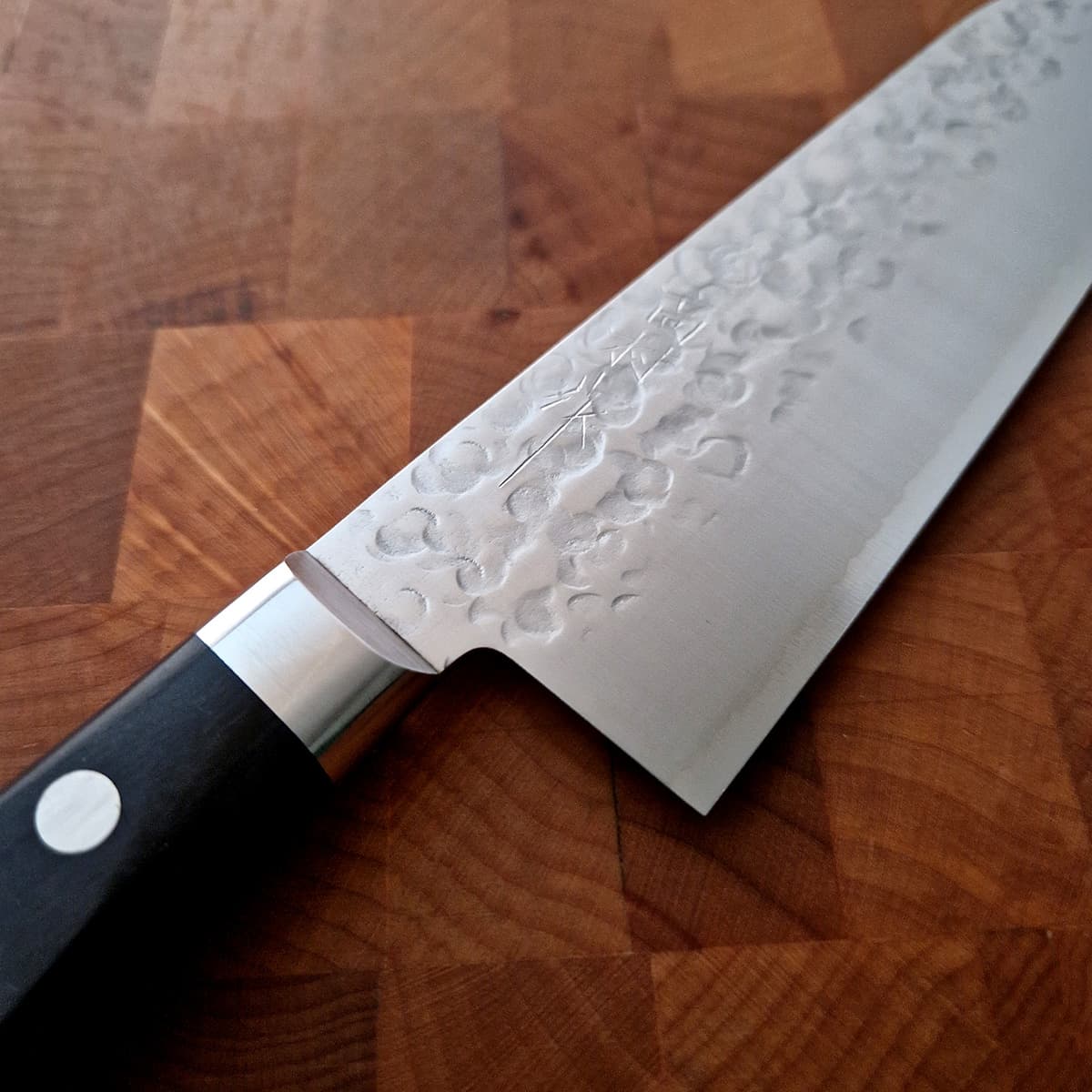 16,5cm Grønnsakskniv (Santoku) V10 Special - TAKAMURA bilde 5