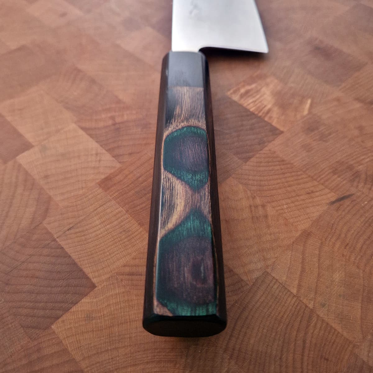 21cm Kokkekniv VG10 "Peacock Handle" - bilde 2