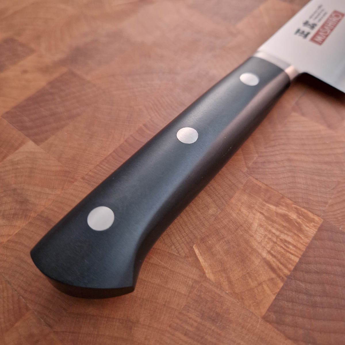 17,5cm Grønnsakskniv (Santoku), MV-H - MASAHIRO bilde 4