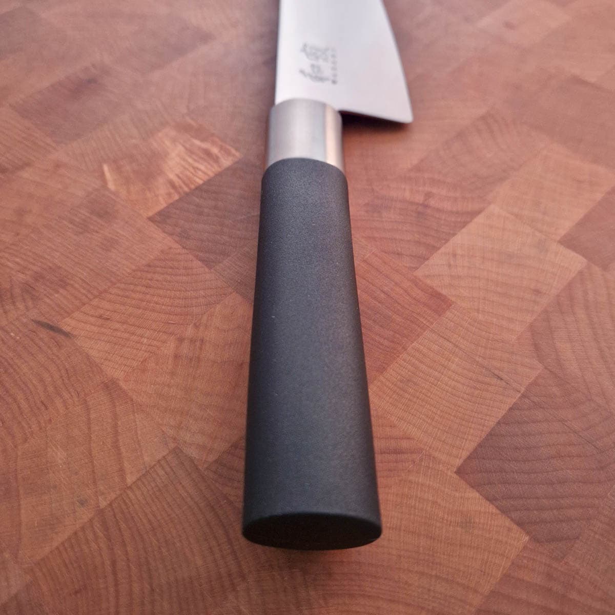 16,5cm Santoku - KAI WASABI BLACK bilde 3
