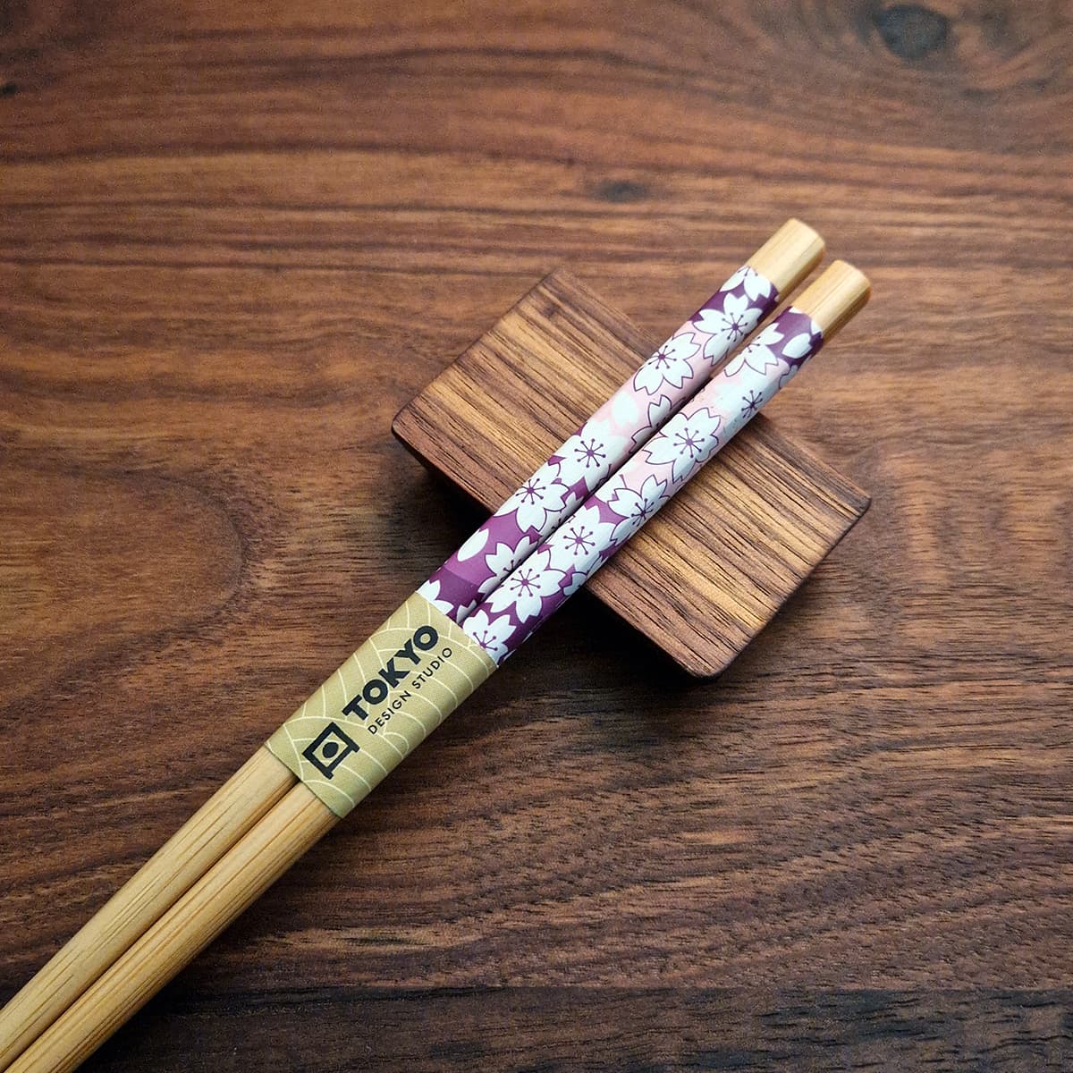 Spisepinner 5 par i gaveeske "Purple Sakura" - Tokyo design studio bilde 2