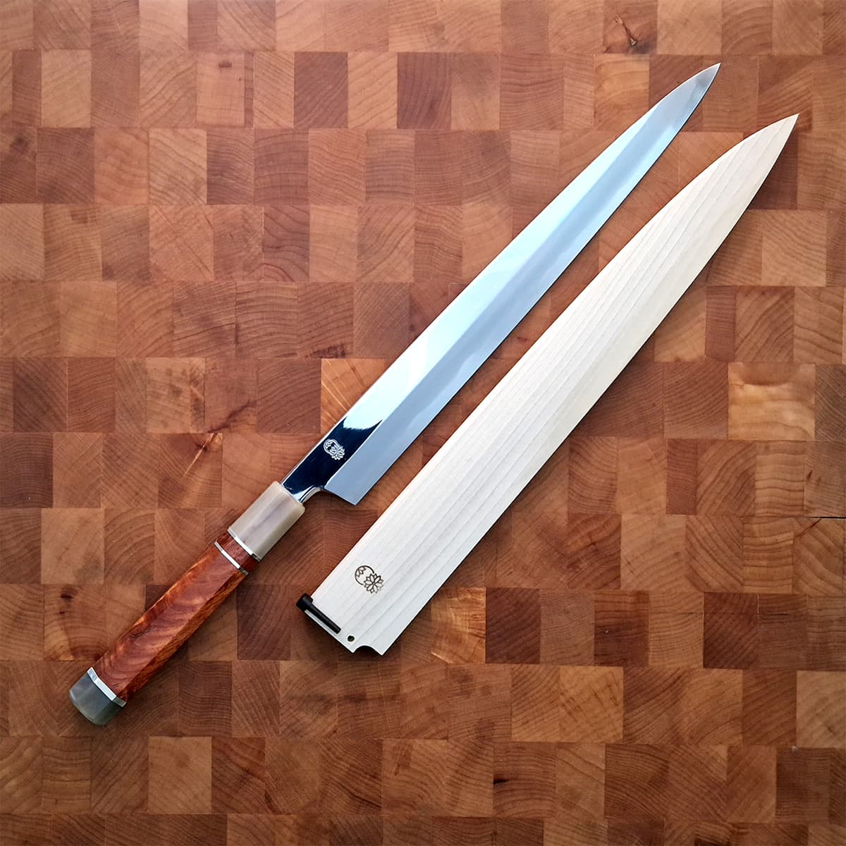 30cm Yanagiba, Mirror Polished, Shirogami II, inkl Saya - SAKAI KIKUMORI bilde 5