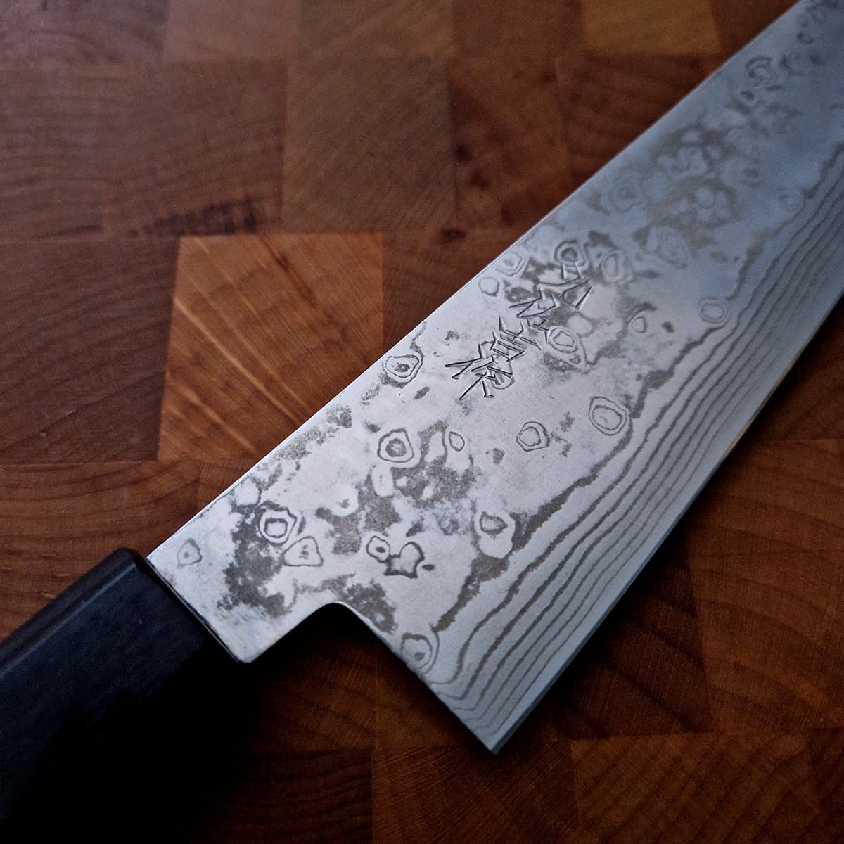 21cm Kokkekniv, Damask,  ZDP-189 - Yoshida bilde 2