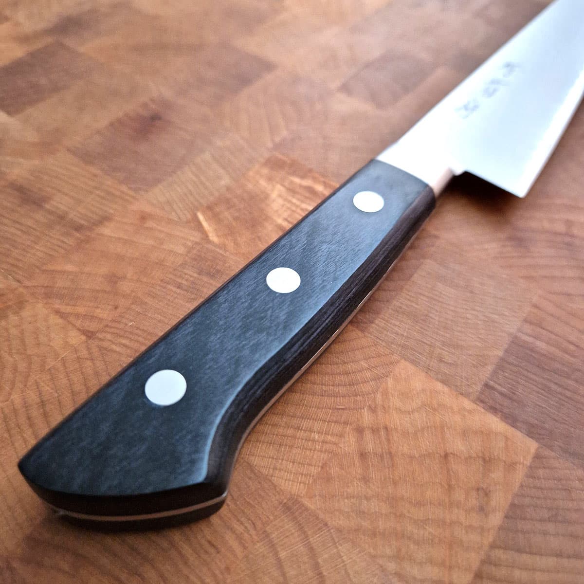 24cm Sujihiki Nashiji/hamret, V5 - SAKAI KIKUMORI bilde 5