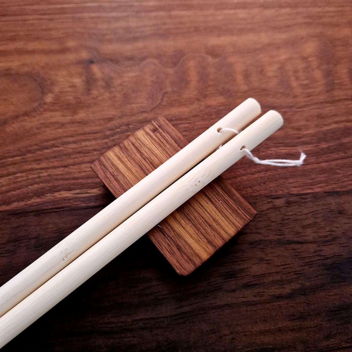 Spisepinner til matlaging,  1 par, (39cm) i Bambus - Tokyo design studio bilde 2