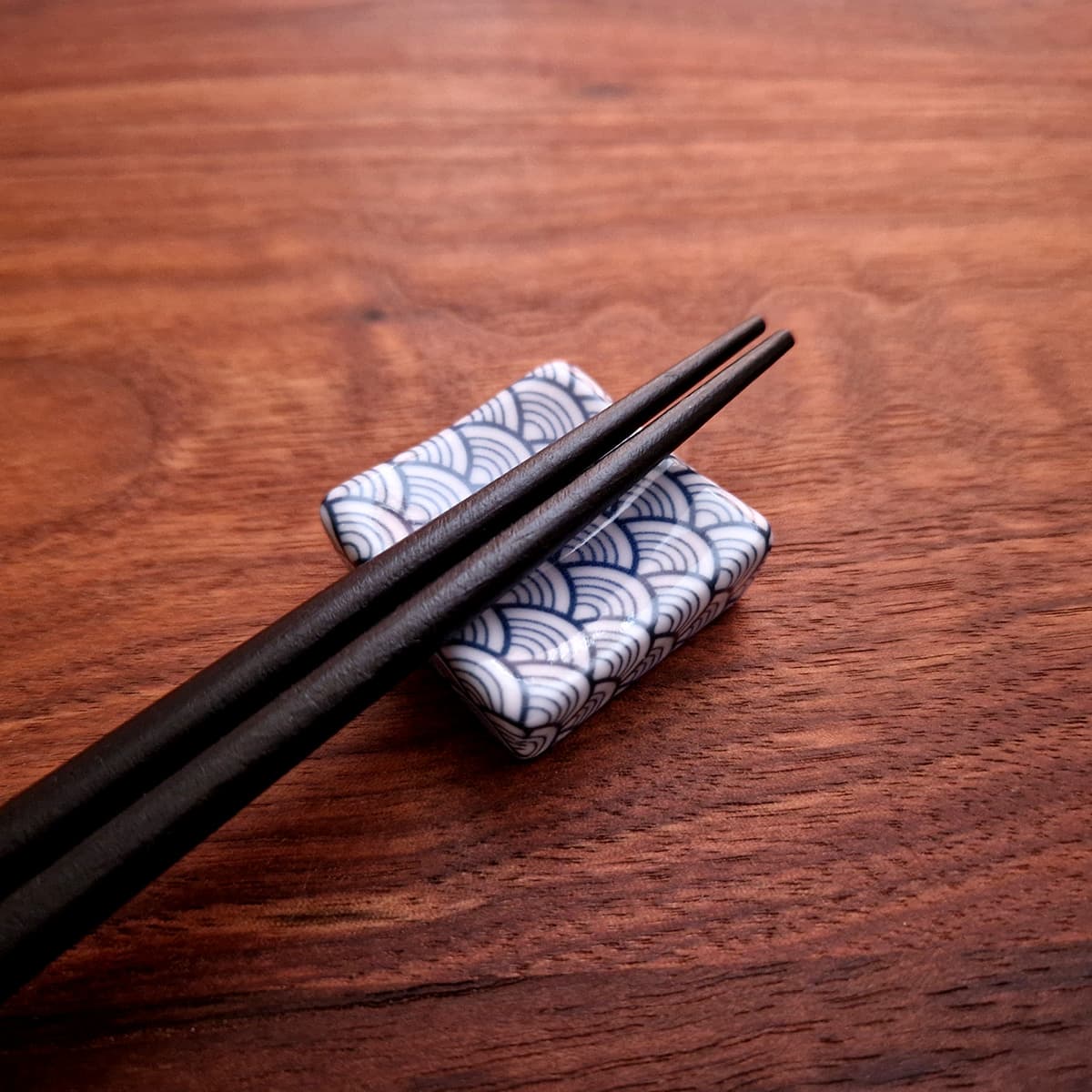 1 stk Spisepinner holder, Firkant "Wave Blue" - Tokyo design studio bilde 2