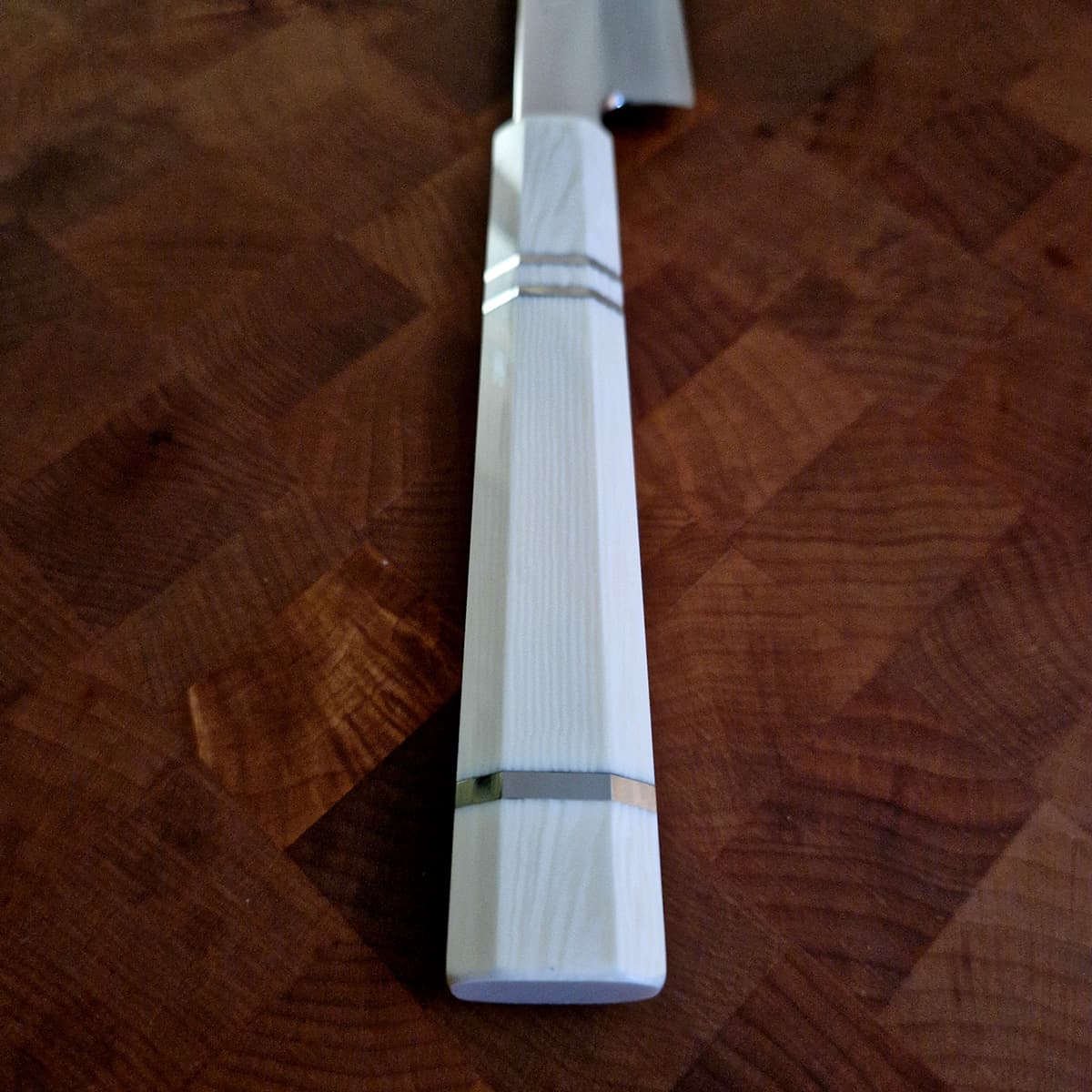 27cm Kiritsuke Yanagiba, Mirror Polished, SG2 pulverstål, inkl Saya - SAKAI KIKUMORI bilde 2