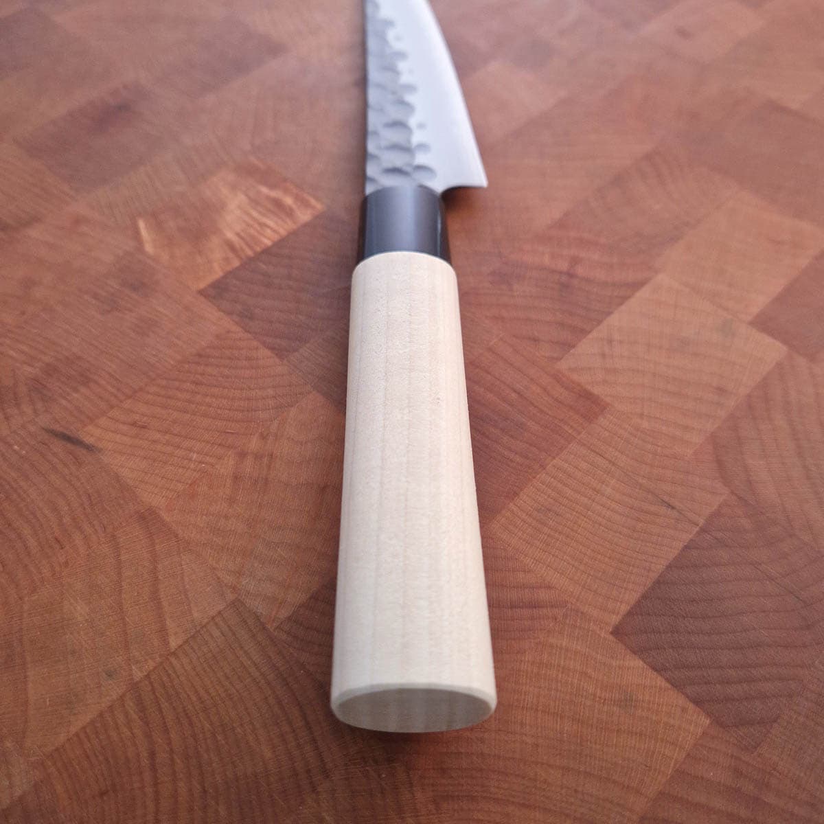 13cm Universalkniv DP3 Layer Hamret - TOJIRO bilde 3