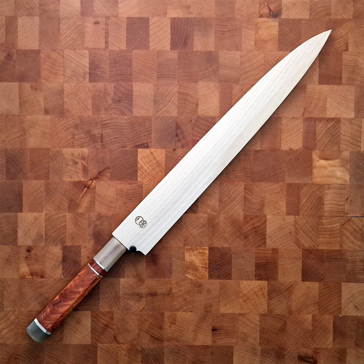 30cm Yanagiba, Mirror Polished, Shirogami II, inkl Saya - SAKAI KIKUMORI bilde 2
