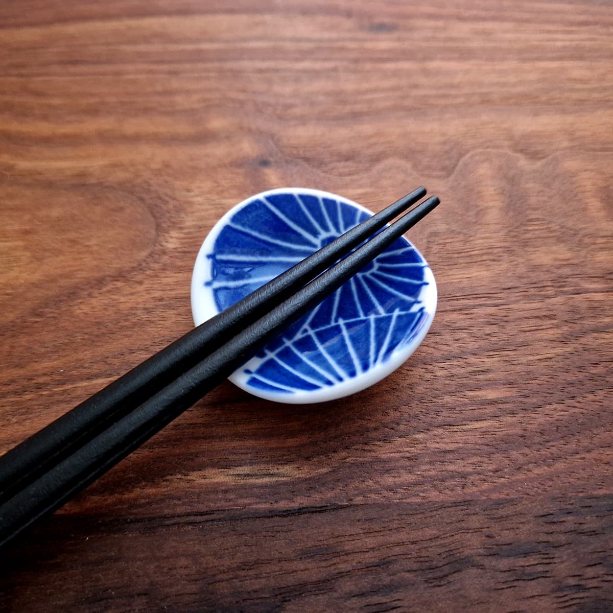Spisepinneholder Wagasa "Japanese Umbrella" - Tokyo design studio bilde 2