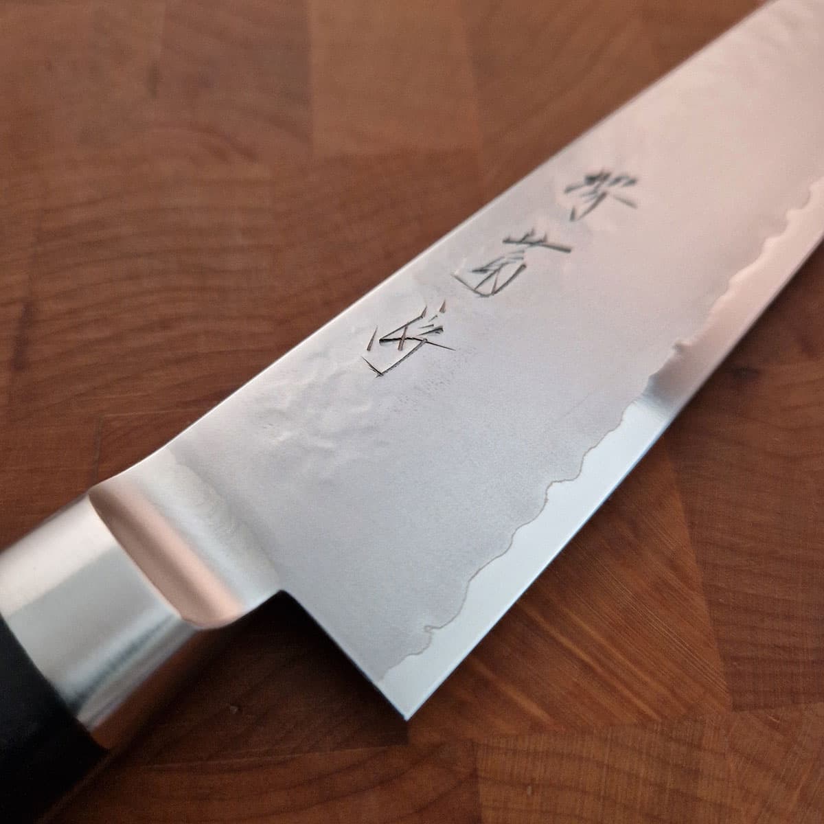 24cm Sujihiki Nashiji/hamret, V5 - SAKAI KIKUMORI bilde 2