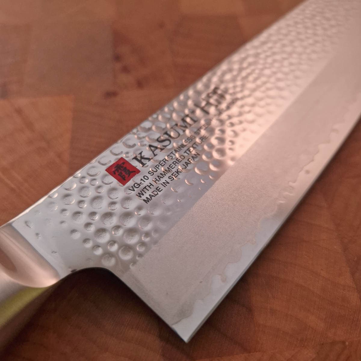 18cm Grønnsakskniv (Santoku) Hamret - KASUMI bilde 2