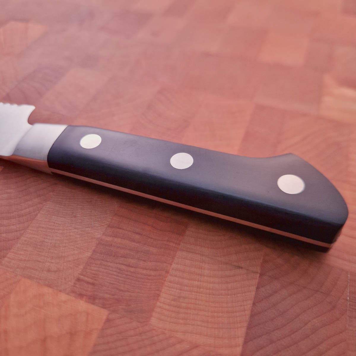 22cm Brødkniv DP3 Layer - TOJIRO bilde 3