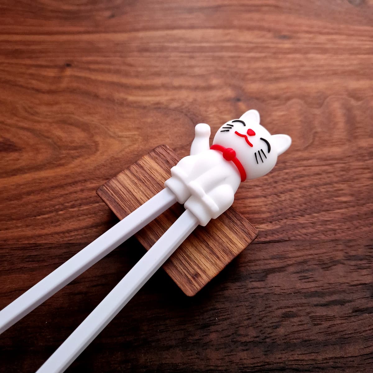 Spisepinner barn, "Lucky Cat" 22cm Hvit - Tokyo design studio bilde 2