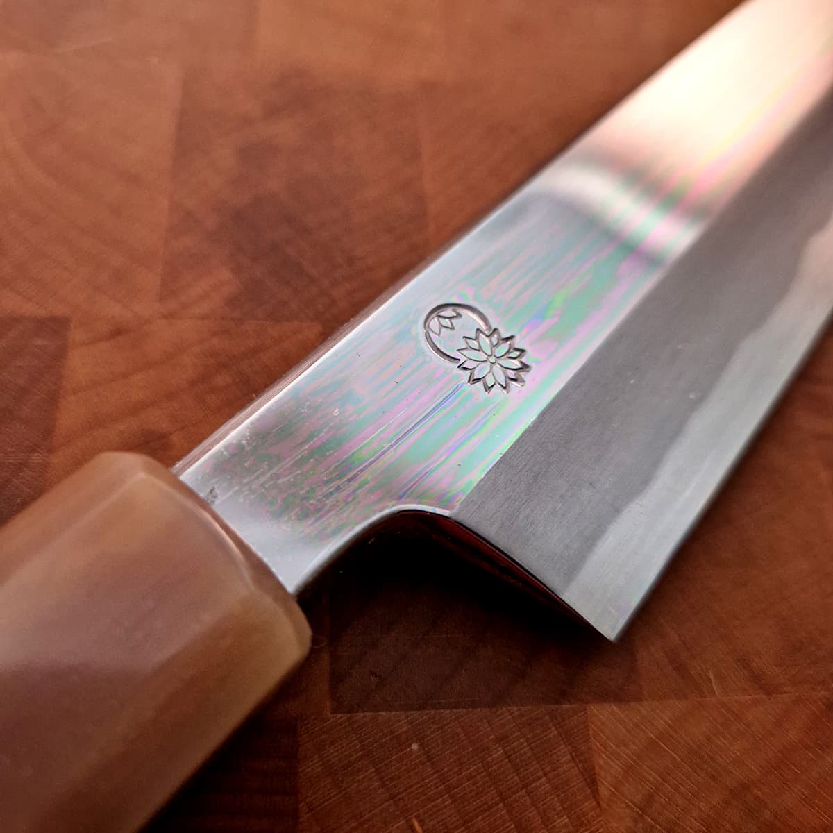 30cm Kiritsuke Yanagiba, Mirror Polished, Shirogami II, inkl Saya - SAKAI KIKUMORI bilde 9