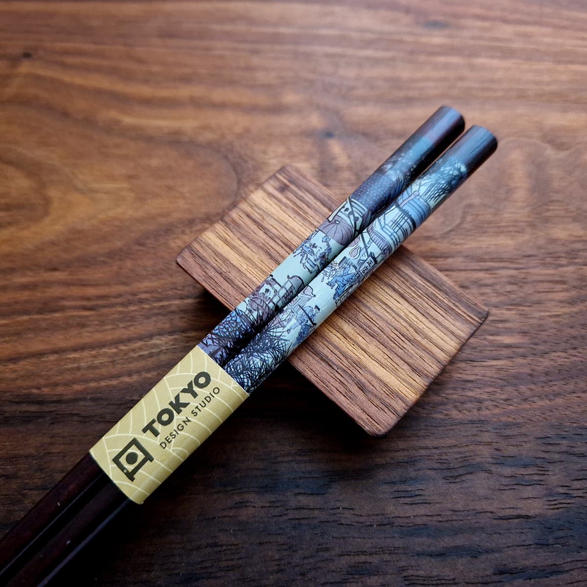 Spisepinner 5 par, "Brown" - Tokyo design studio bilde 2