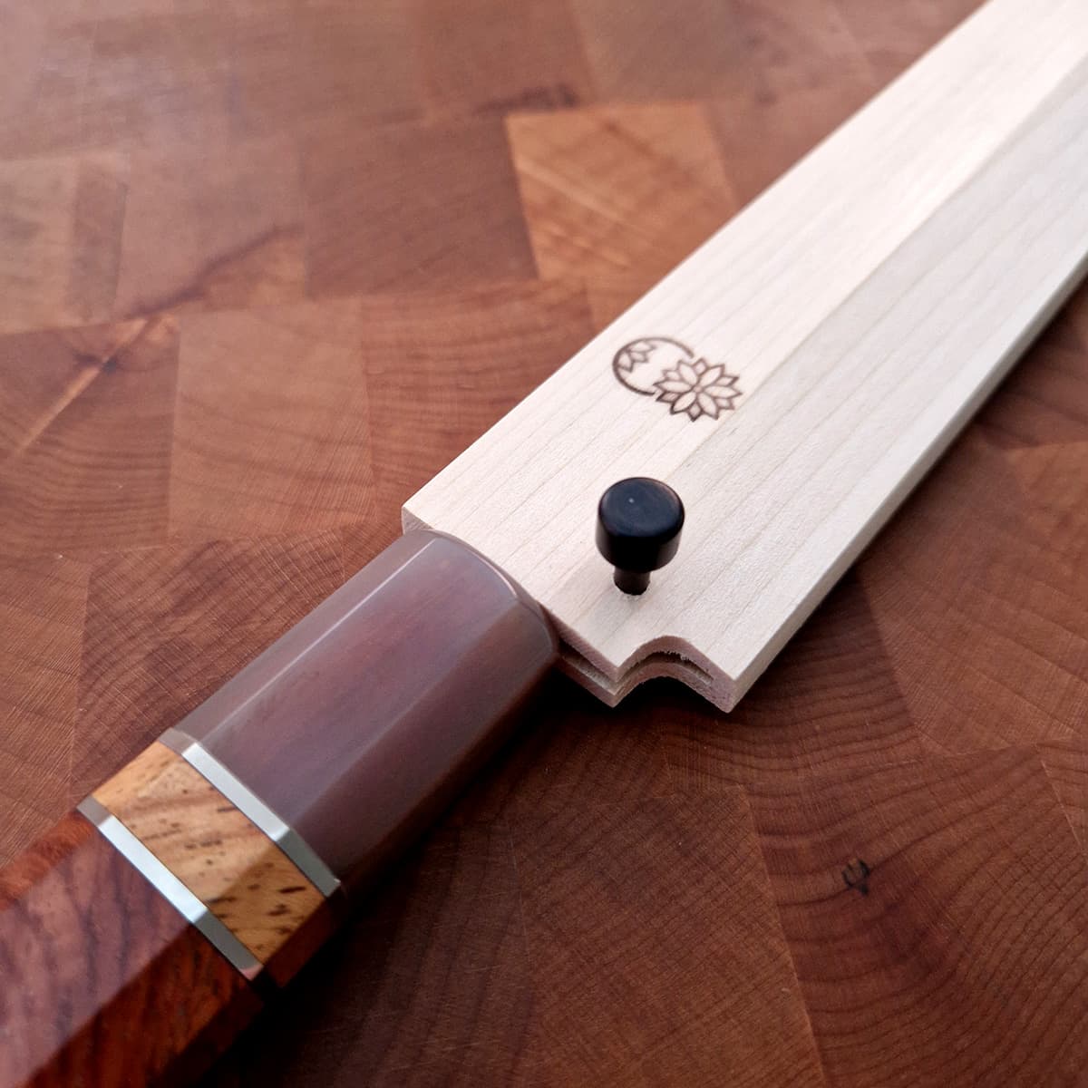 30cm Sakimaru Takohiki, Mirror Polished, Shirogami II, inkl Saya - SAKAI KIKUMORI bilde 2