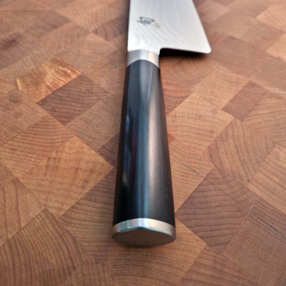 18cm Santoku Grønnsakskniv, Ekstra høy - SHUN CLASSIC bilde 3