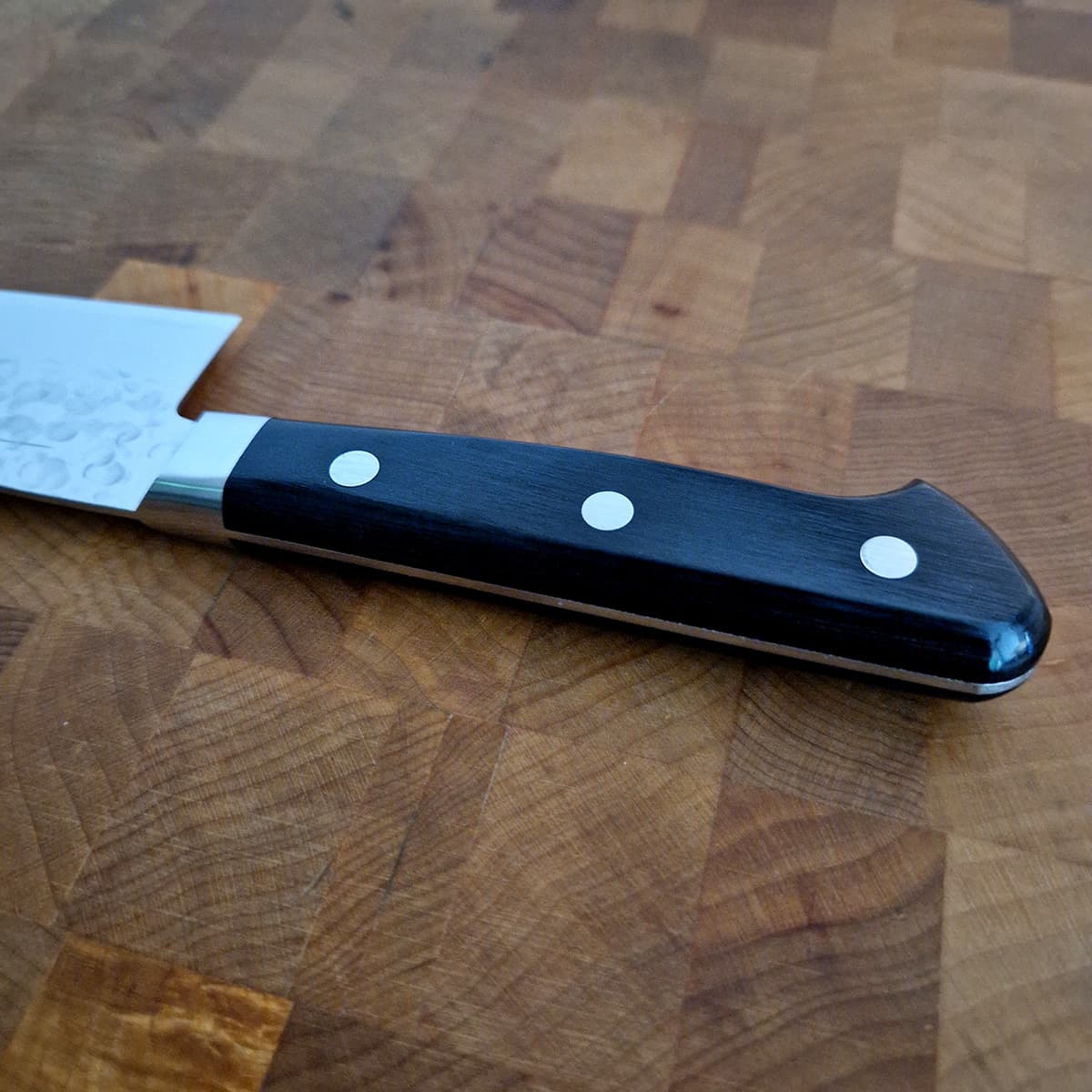 16,5cm Grønnsakskniv (Santoku) V10 Special - TAKAMURA bilde 4