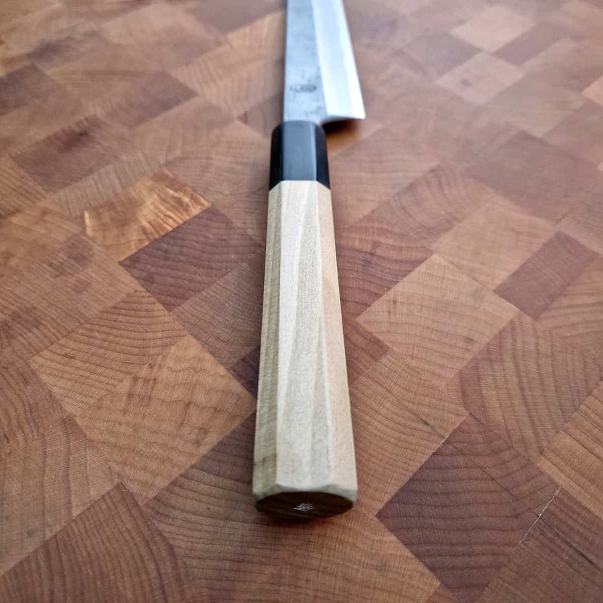 24cm Yanagiba, Shirogami II, inkl Saya - SAKAI KIKUMORI bilde 3