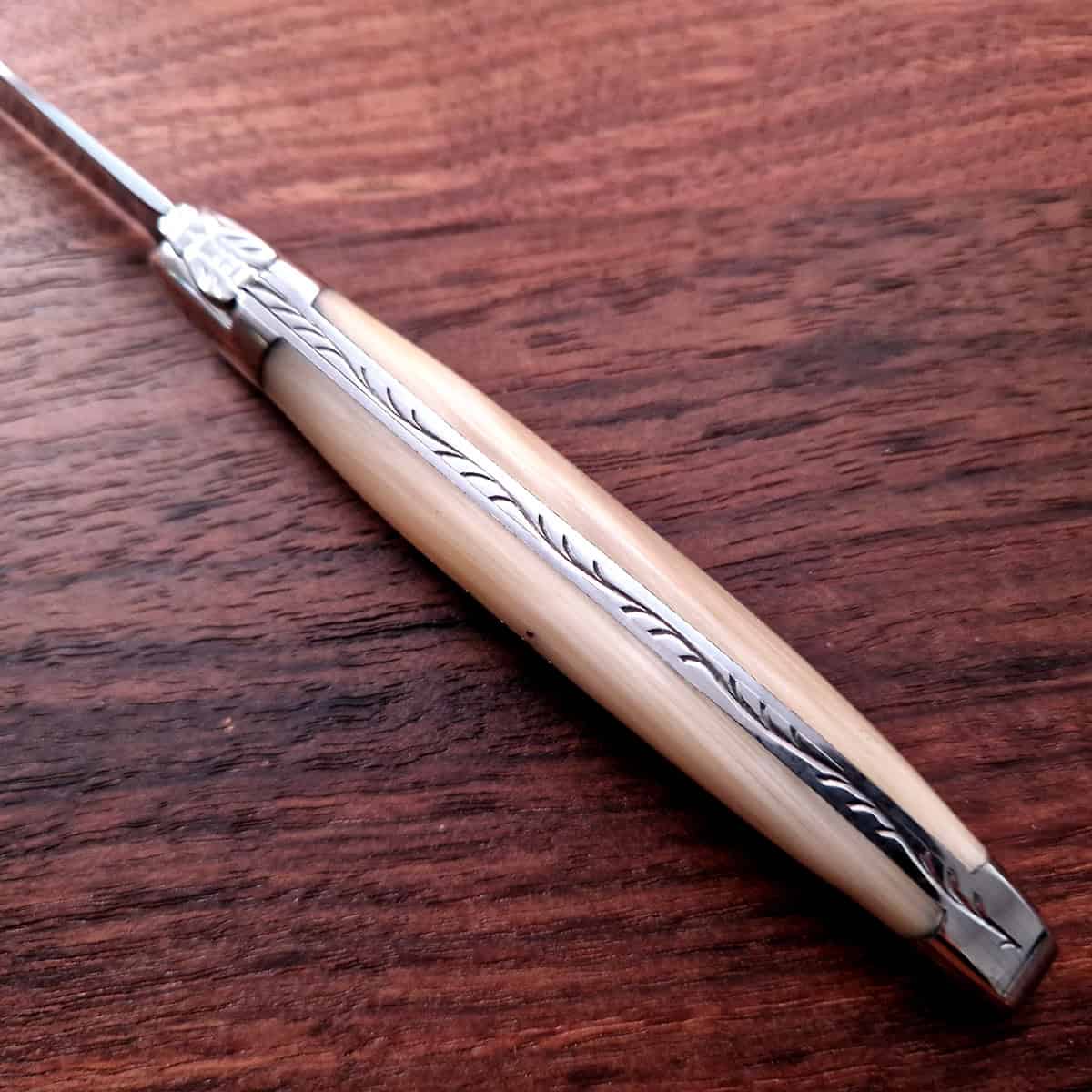 Biffkniver 2. stk lys horn - Forge de Laguiole bilde 4
