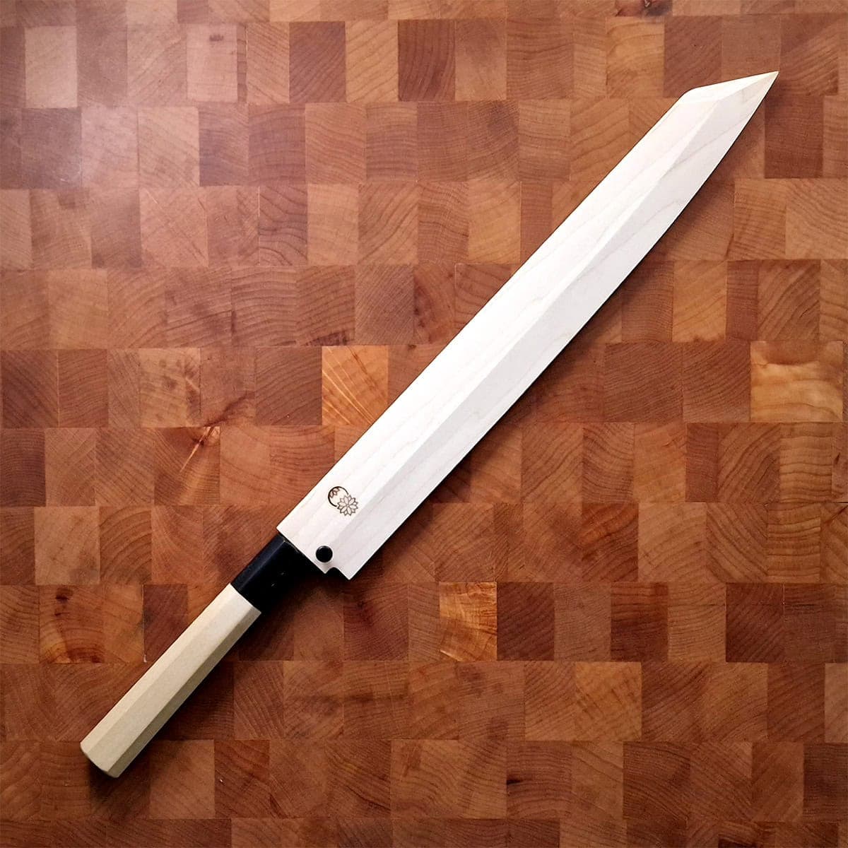 27cm Kiritsuke Yanagiba, Shirogami II, inkl Saya - SAKAI KIKUMORI bilde 4