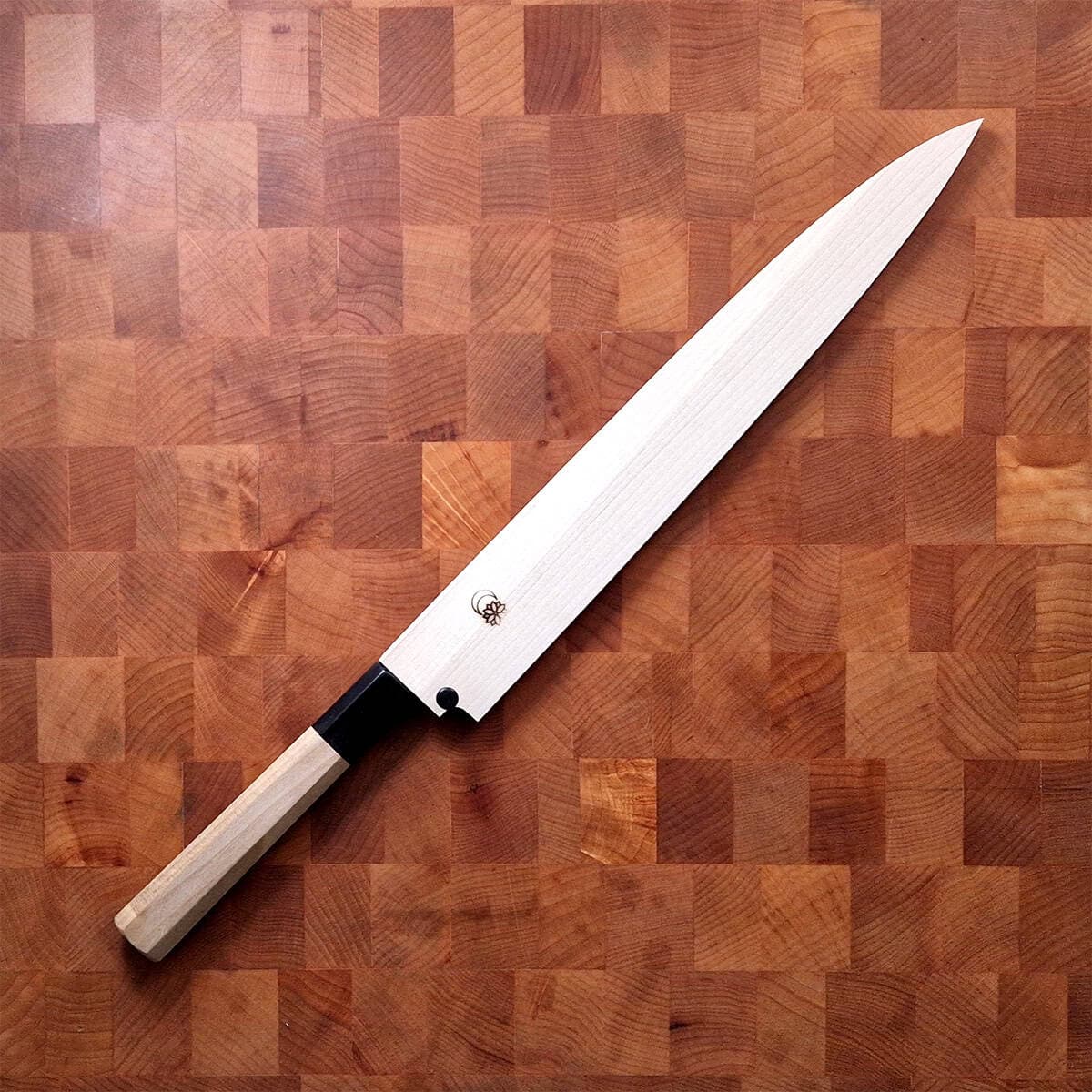 24cm Yanagiba, Shirogami II, inkl Saya - SAKAI KIKUMORI bilde 5