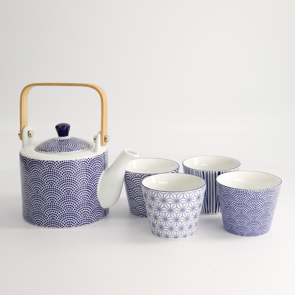 Nippon Blue Te sett i gaveeske, tekanne og 4 tekopper - Tokyo design studio