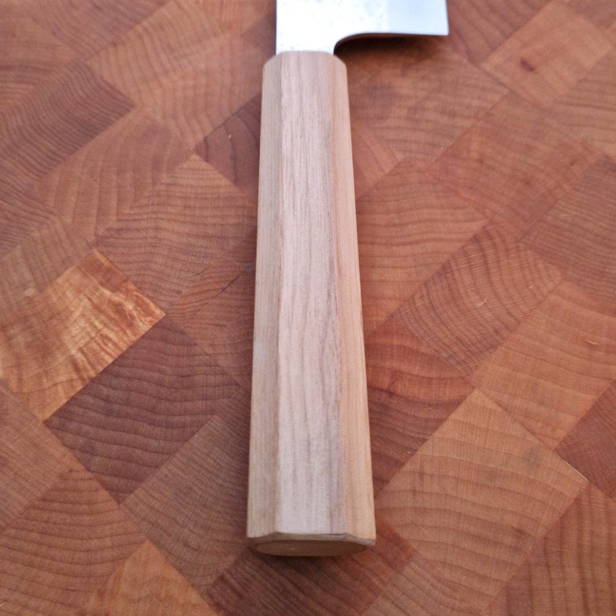 16.5cm Grønnsakskniv (Nakiri), Damask/Tsuchime, VG7 - MAKOTO KUROSAKI bilde 3