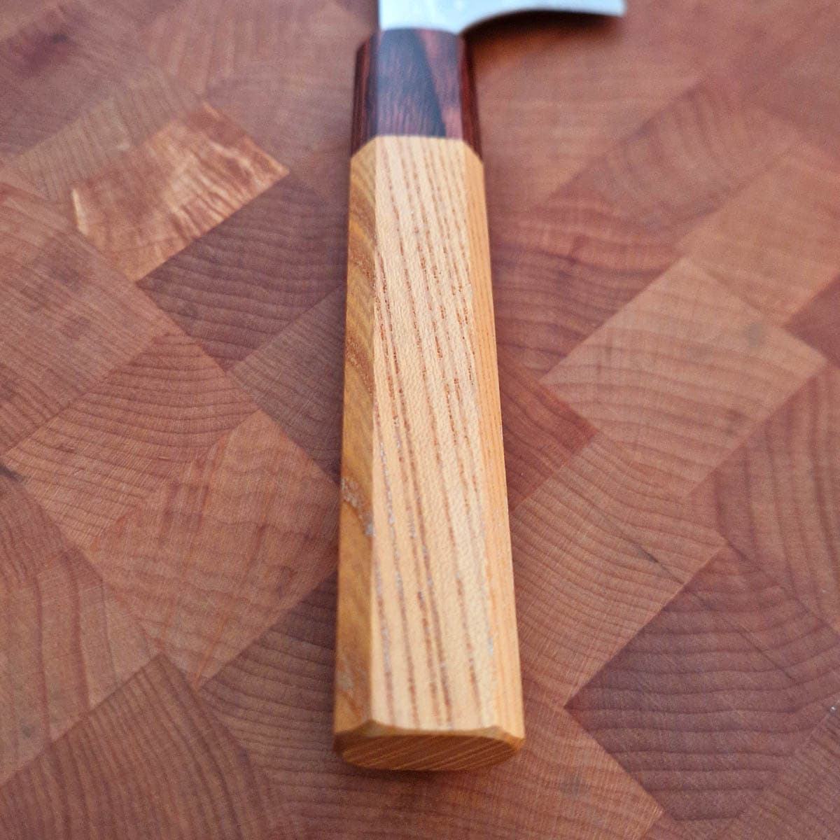 24cm Kokkekniv Suminigashi, VG10, Keyaki - YOSHIMI KATO bilde 3