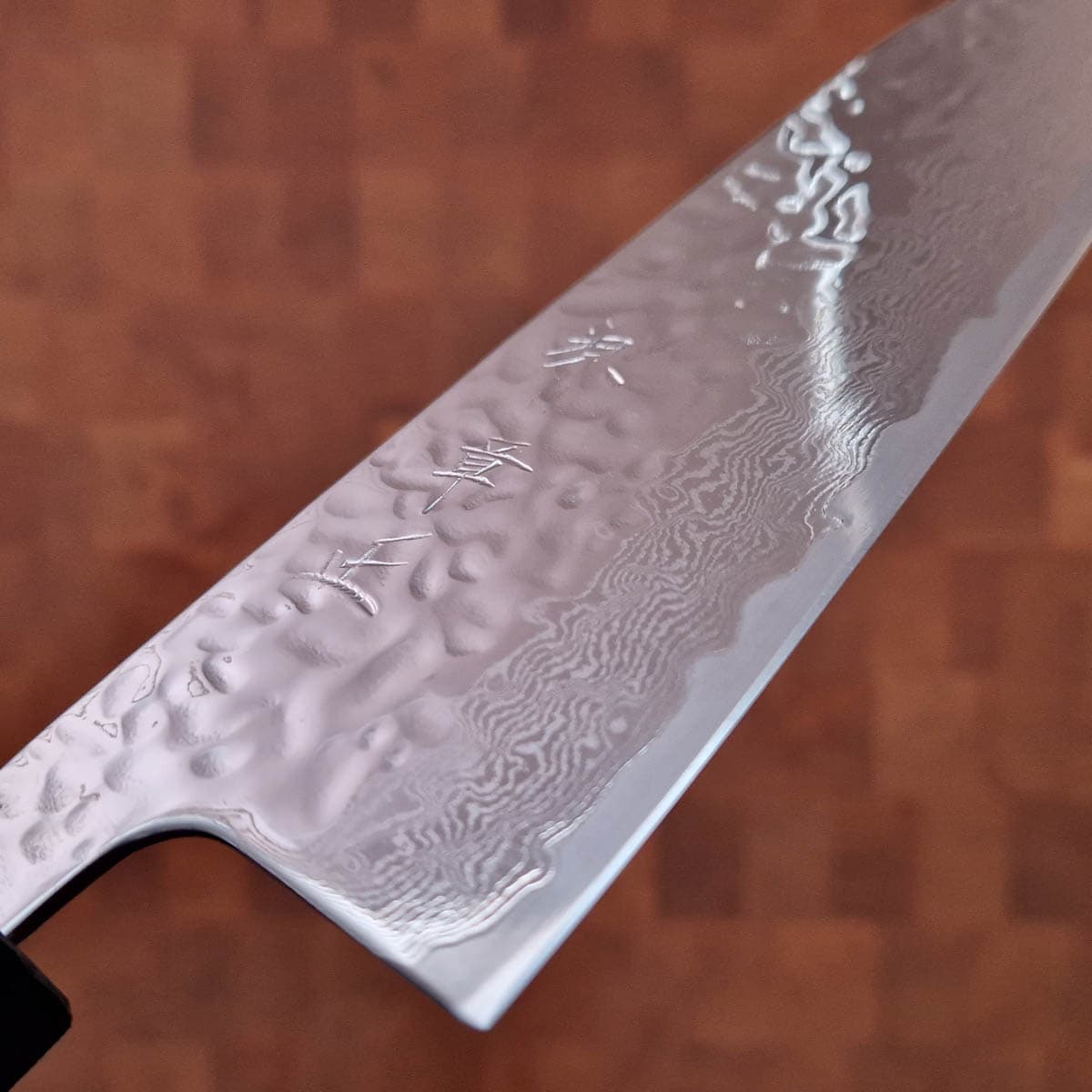 16,5cm Grønnsakskniv (Santoku) AUS10 TRISM, Sadeltre - HARUYUKI bilde 2