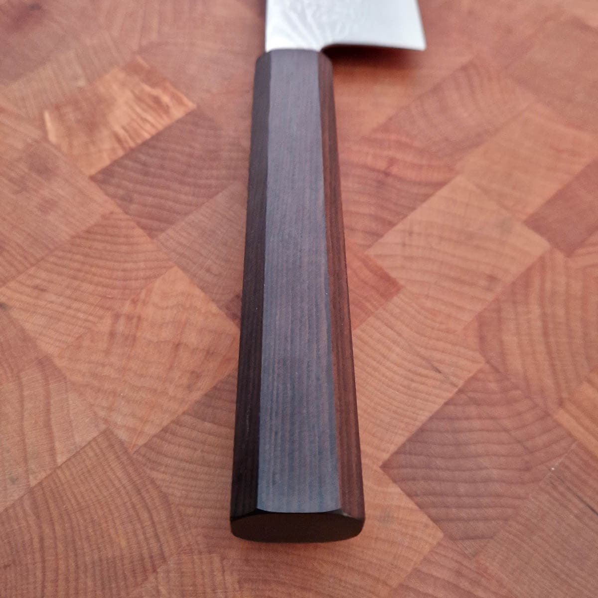 17cm Grønnsakskniv (Santoku), Damask, VG10 - Hatsukokoro bilde 3