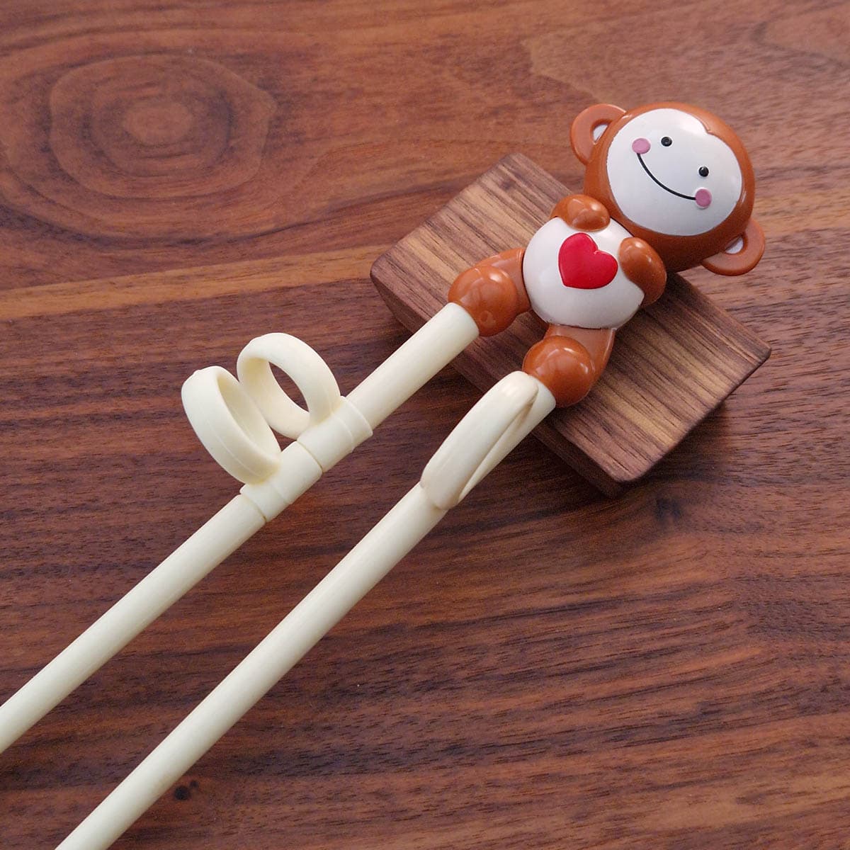 Spisepinner barn, "Monkey" - Tokyo design studio bilde 2