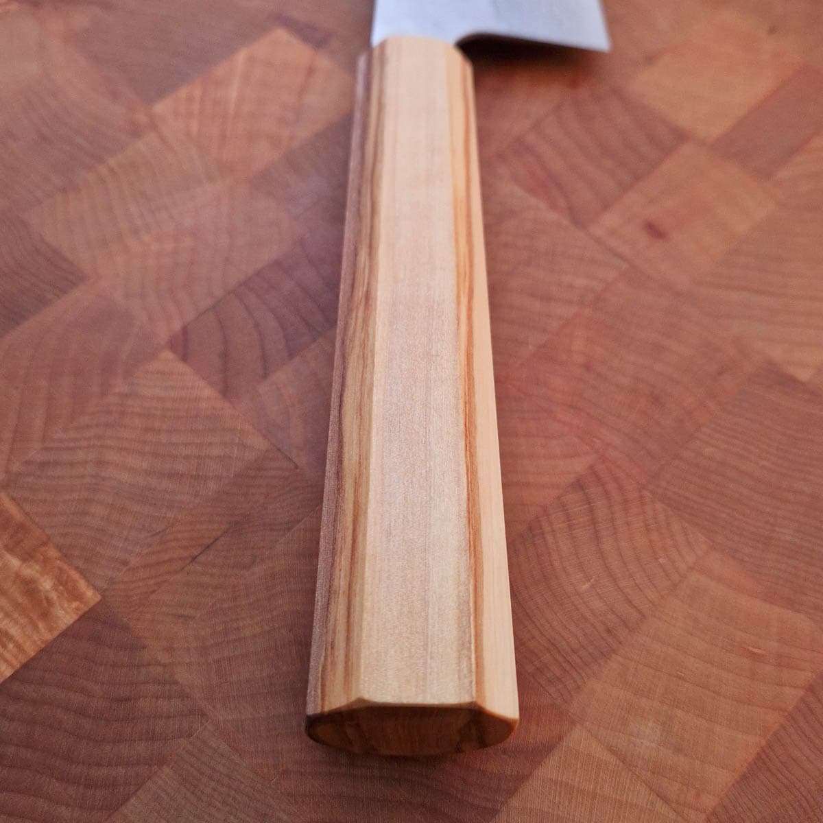 24cm Kokkekniv (gyoto), Vg10 damask/tsuchime - NIGARA HAMONO bilde 3