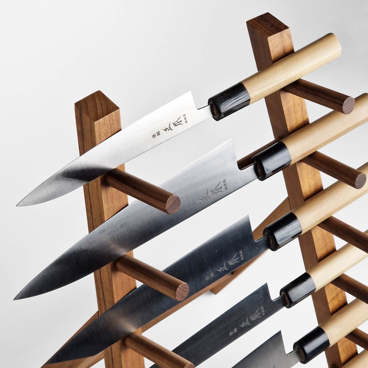 Knivstativ - Plass til 6 kniver bilde 2
