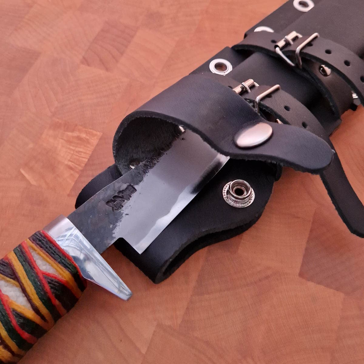 10.5cm Jaktkniv, karbonstål - RED ORCA bilde 4