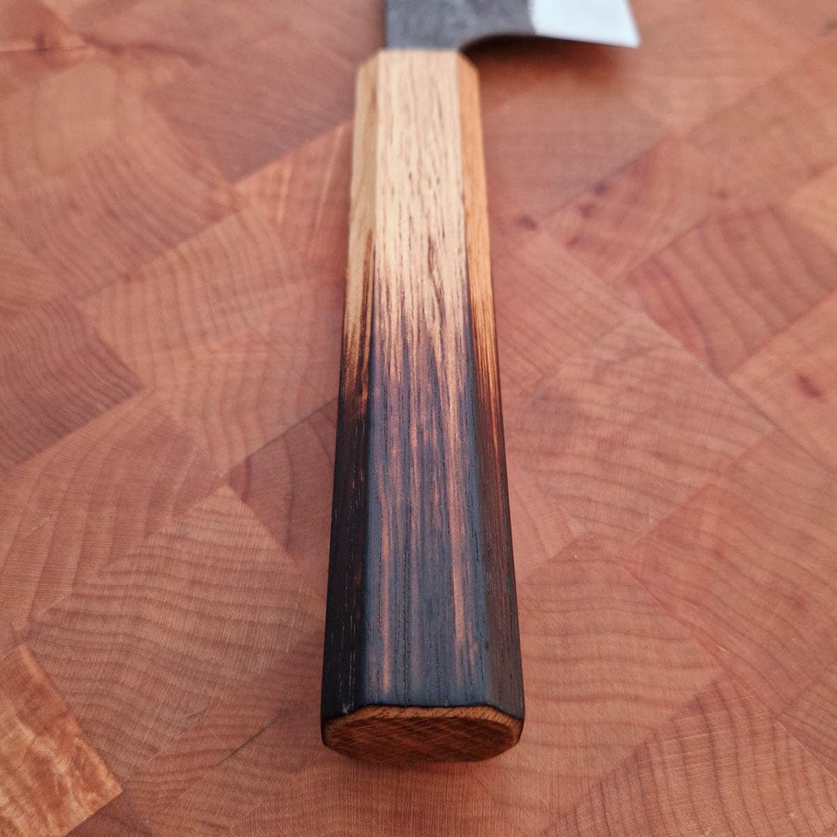 16,5cm Grønnsakskniv (Santoku), Kurochi, Shirogami - TANAKA bilde 3