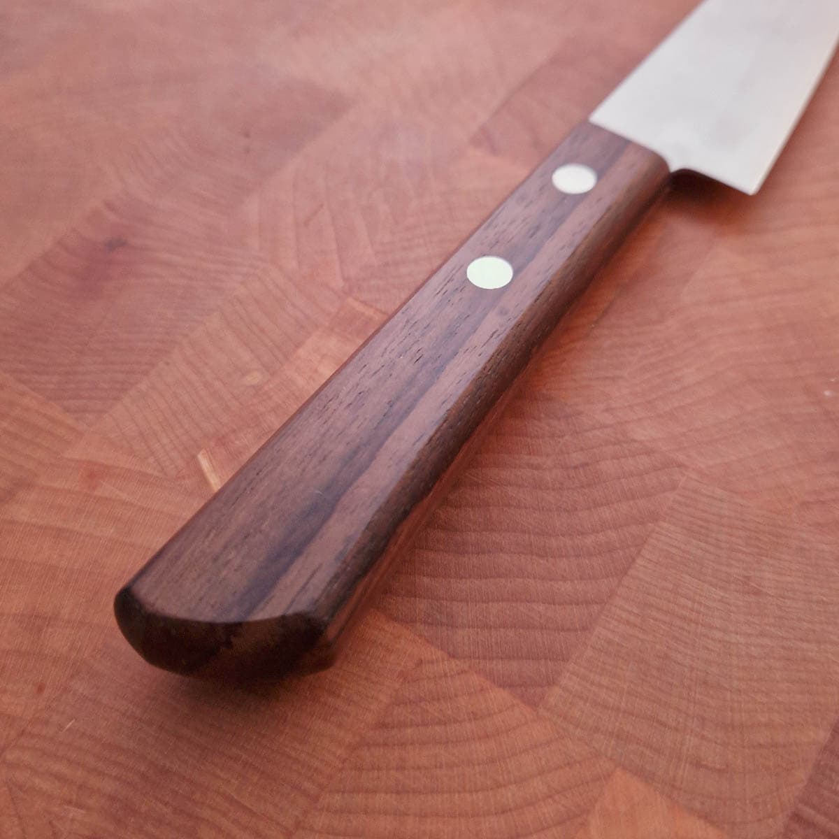 12cm Universalkniv, 8A - KANETSUGU bilde 4