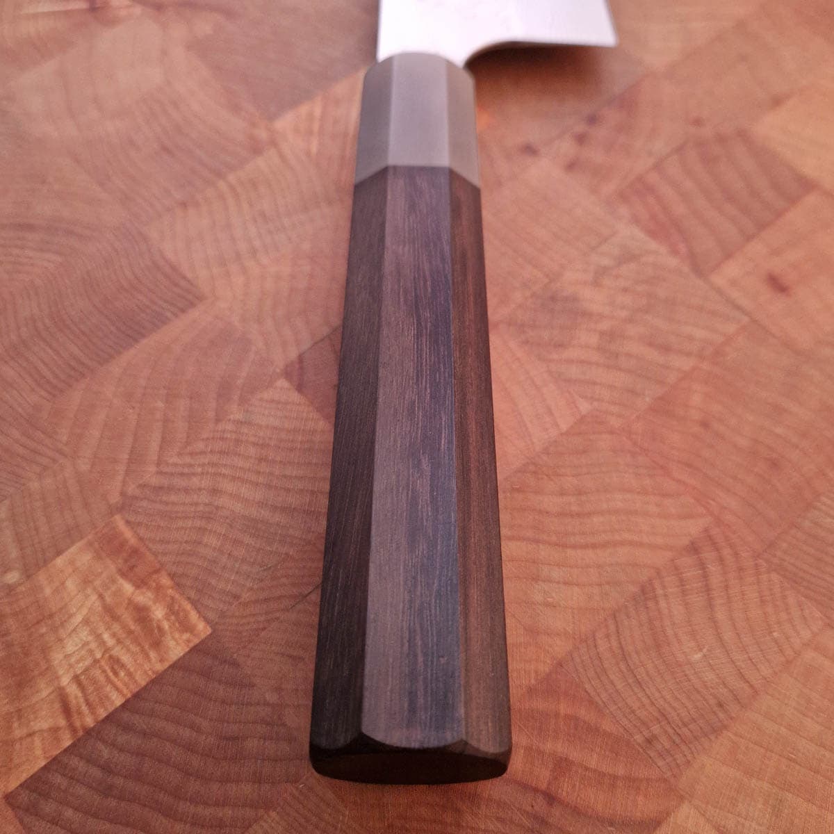 24cm Kokkekniv, STRIX hamret damask - Nigara Hamono bilde 3