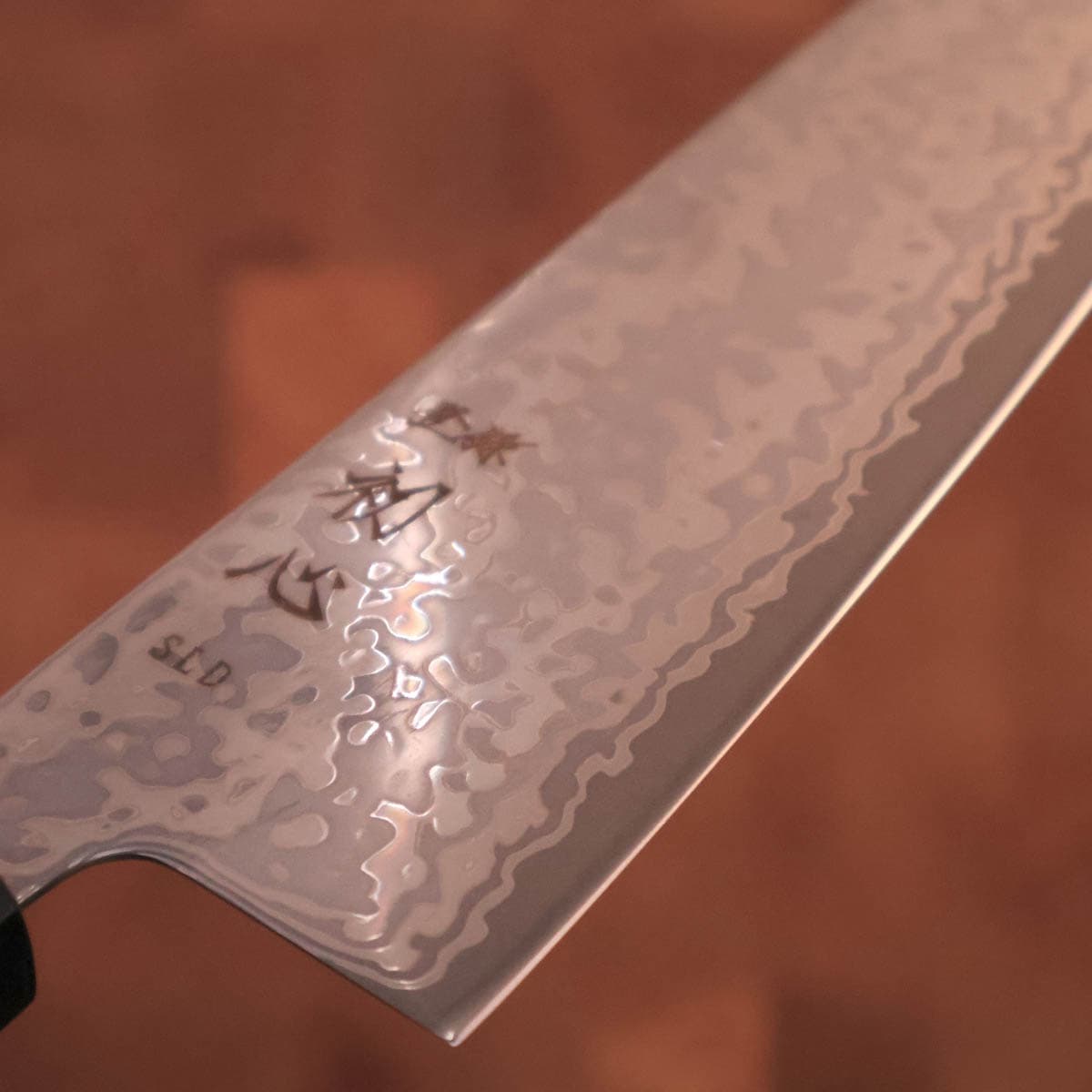 16.5cm Grønnsakskniv (santoku) "Hikari" Kurozome, SLD -HATSUKOKORO bilde 2