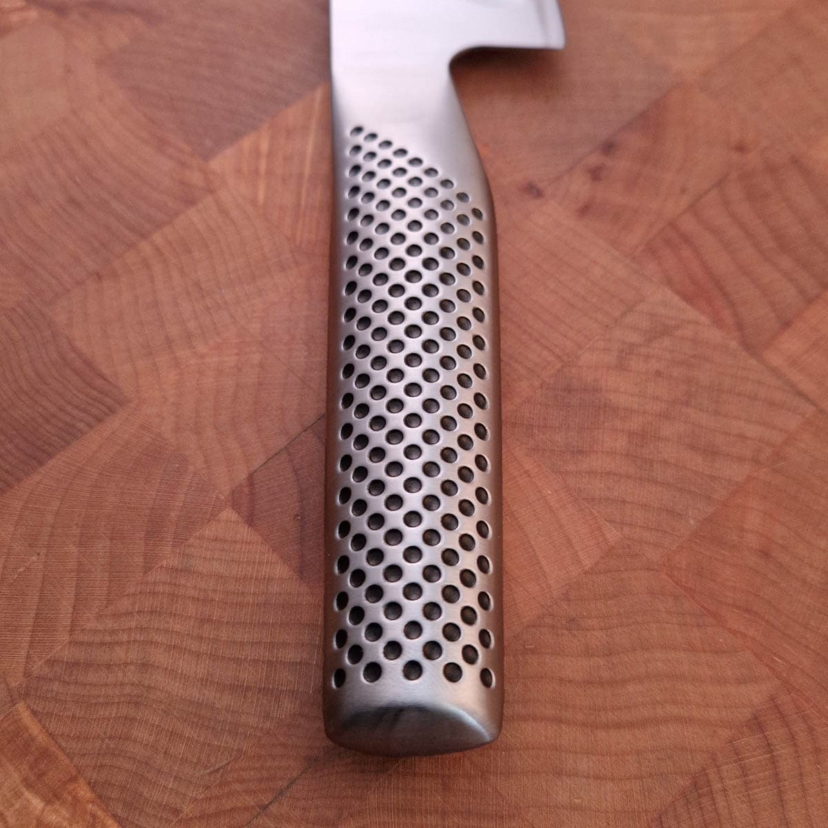 18cm Kokkekniv (gyoto) m/dimpler - GLOBAL bilde 3