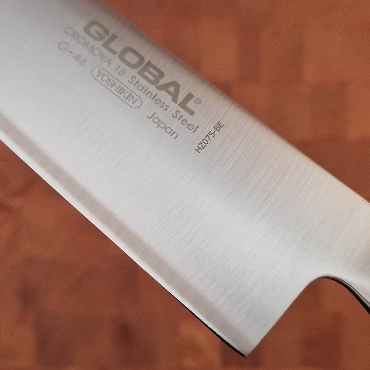 18cm Grønnsakskniv (santoku) - GLOBAL bilde 2