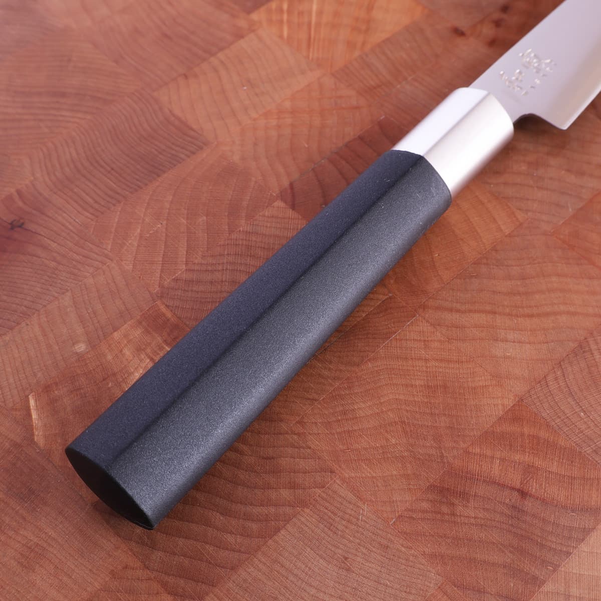 10cm Universalkniv - KAI WASABI BLACK bilde 3