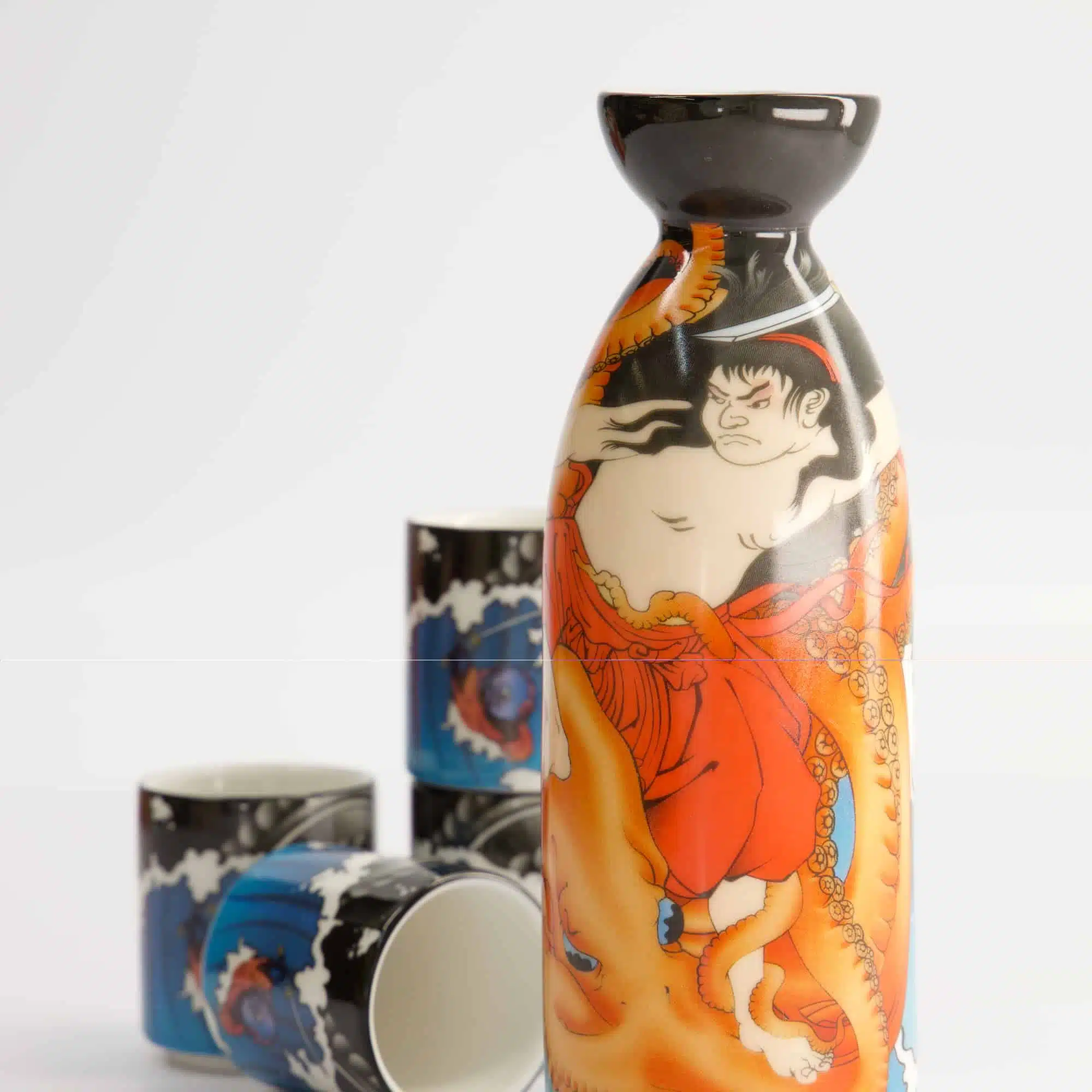 Sake sett, 4 kopper + karaffel "Yakusa Octopus" - Tokyo design studio bilde 6