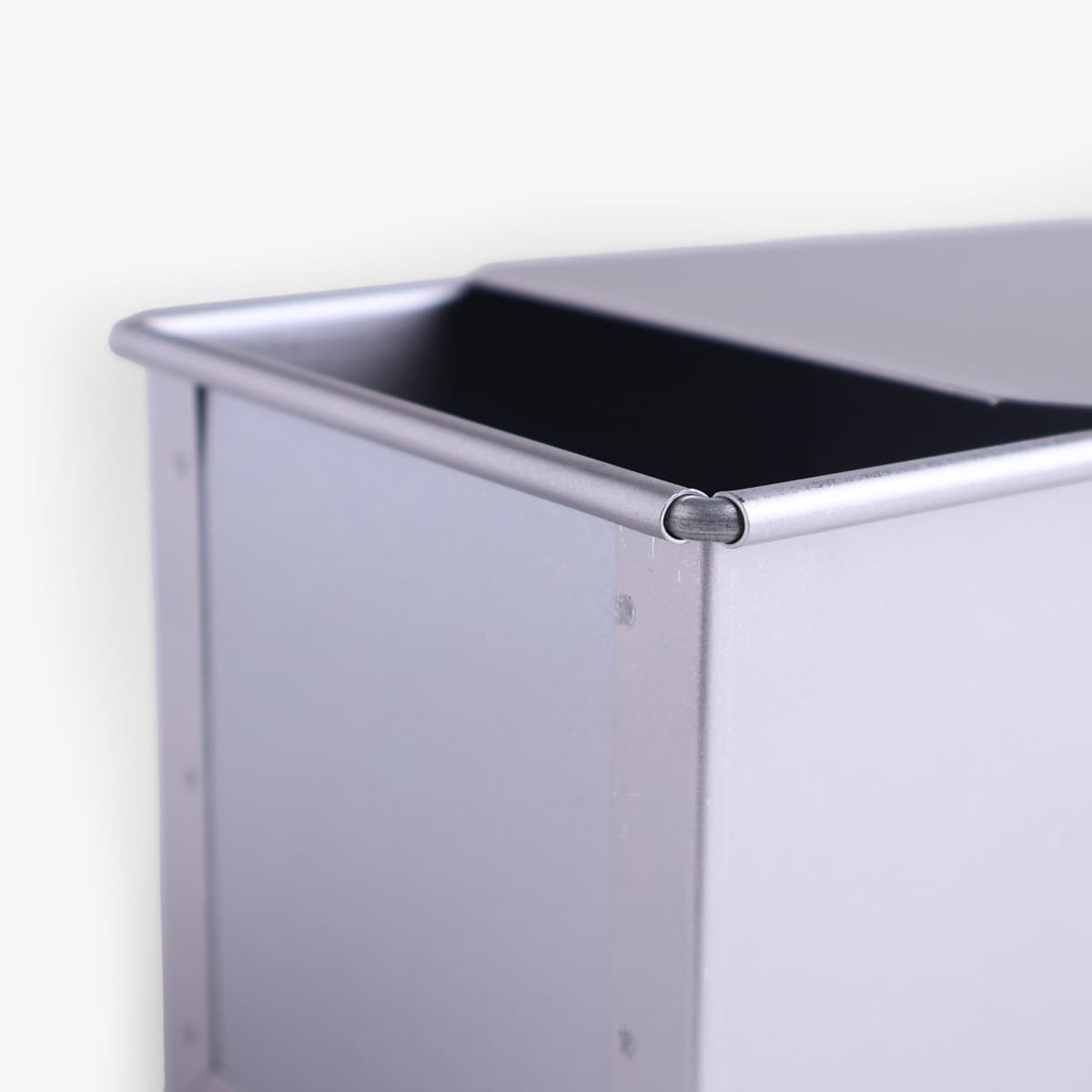 Brødform til melkebrød (shokupan), kube, 12×12×12cm - WHITE THUMB bilde 3