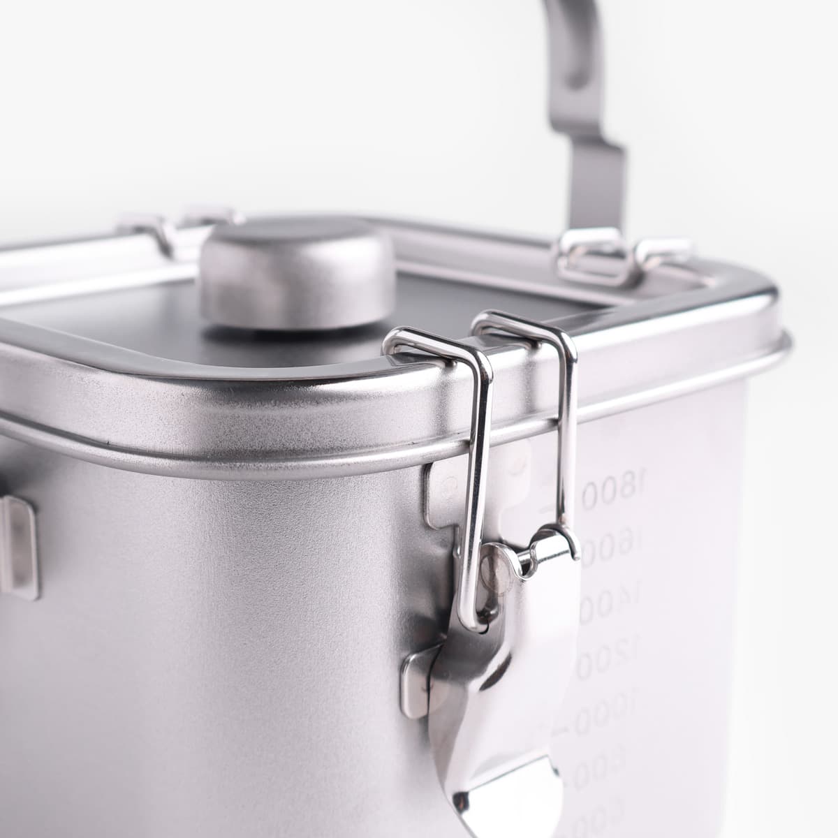 Matbeholder i stål med tett lokk, firkantet, 2,25L (14 × H12cm) - KOINU bilde 2